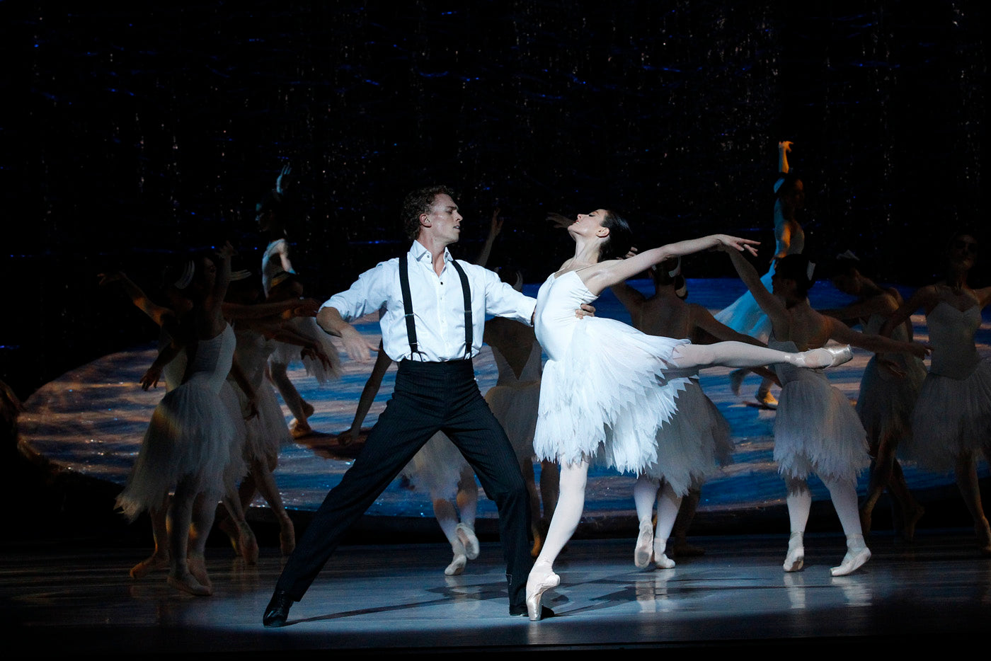 Graeme Murphy's Swan Lake