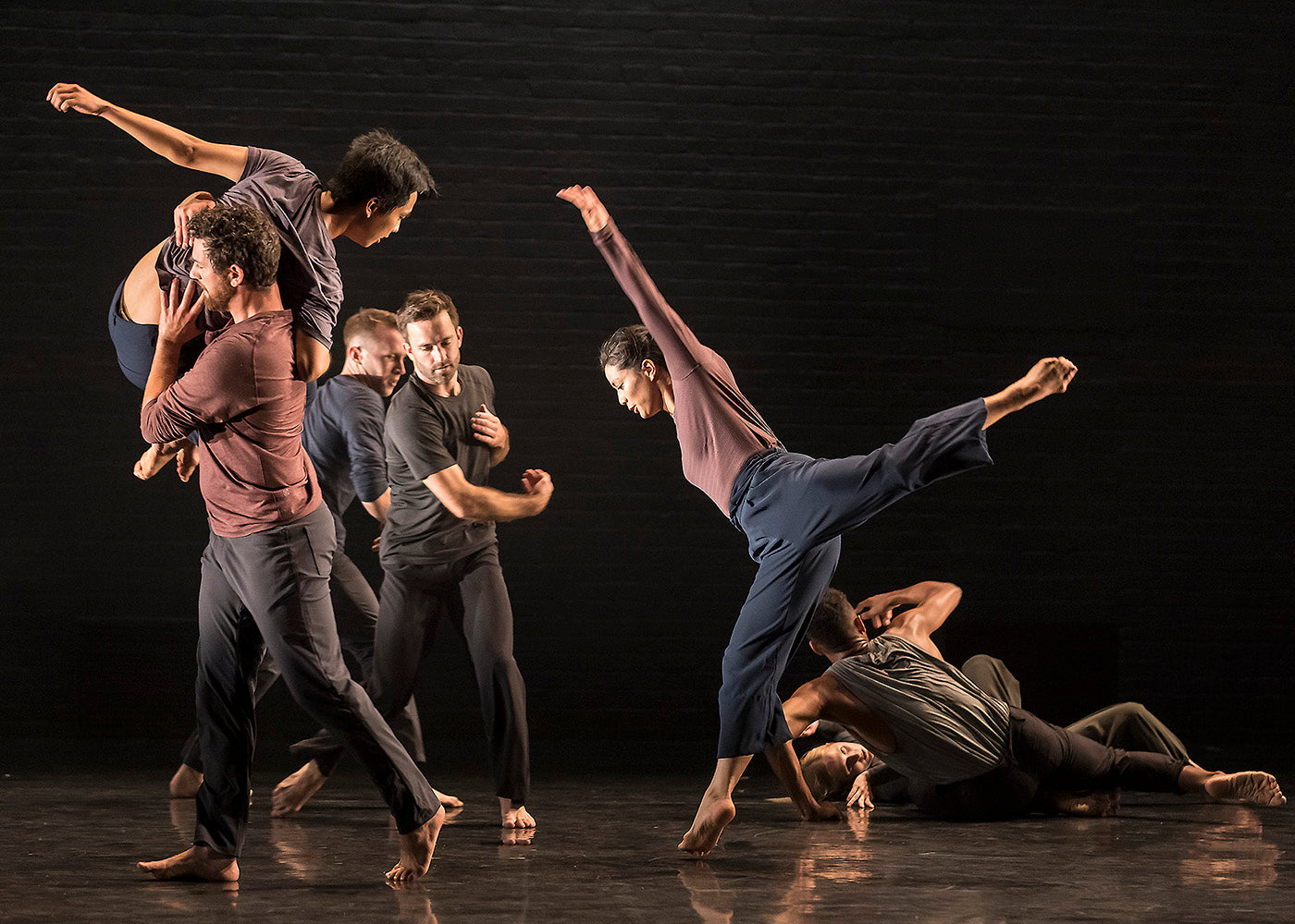 Somewhere and Fearful Symmetries Meet in Doug Varone and Dancers