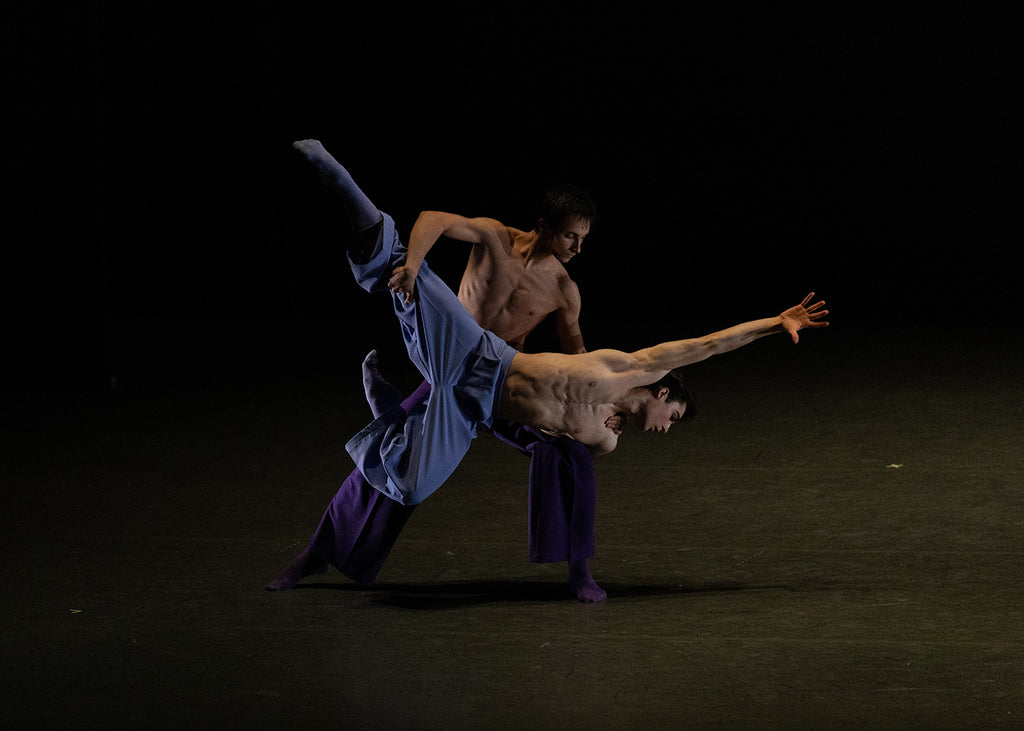 Dragos Gramada and William Gyves of the Zurich Dance Academy in Ihsan Rustem’s “After Glass.” Photograph by Luke Kwo