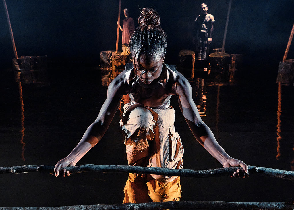 Catherine Young’s “Ciseach | An Embodied Manifesto.” Photograph by Patricio Cassinoni