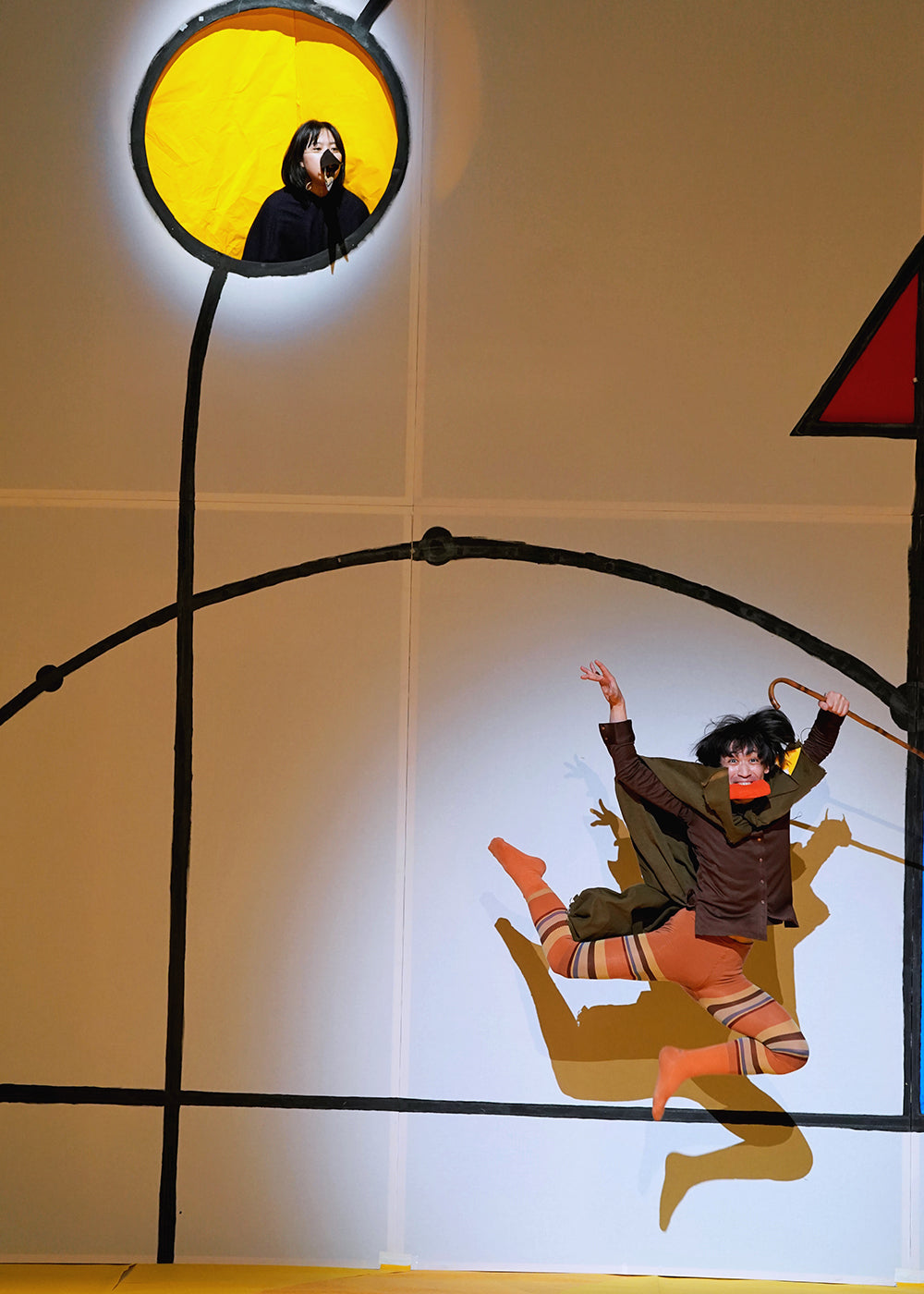 Yosuke Okamoto and Kotone Yasaka in "The Fox and the Crow" from “My Neighbor Aesop.” Photograph by Hiroyasu Daido, courtesy of Saitama Arts Theater