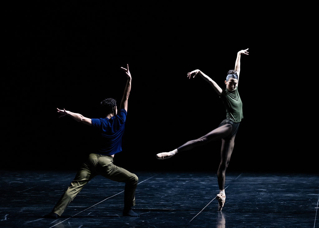 Hannah O'Neill and Andrea Sarri in William Forsythe’s “Rearray.” Photograph by Julien Benhamou 