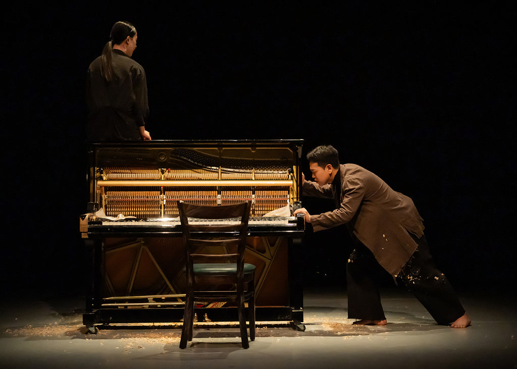 Hye-rim Jang and pianist Daniel Kang in “Ekah.” Photograph by Ikin Yum