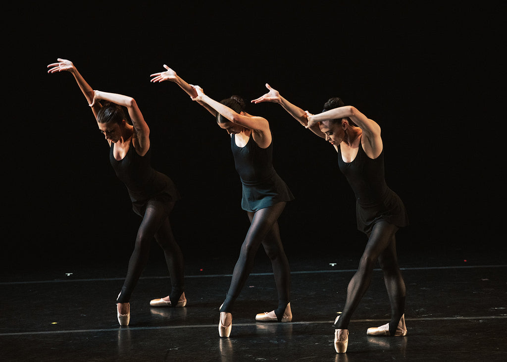 Adrienne Carter, Macarena Gimenez, and Taylor Naturkas in “The Fallen” by Ariel Rose. Photograph by Varner Creative