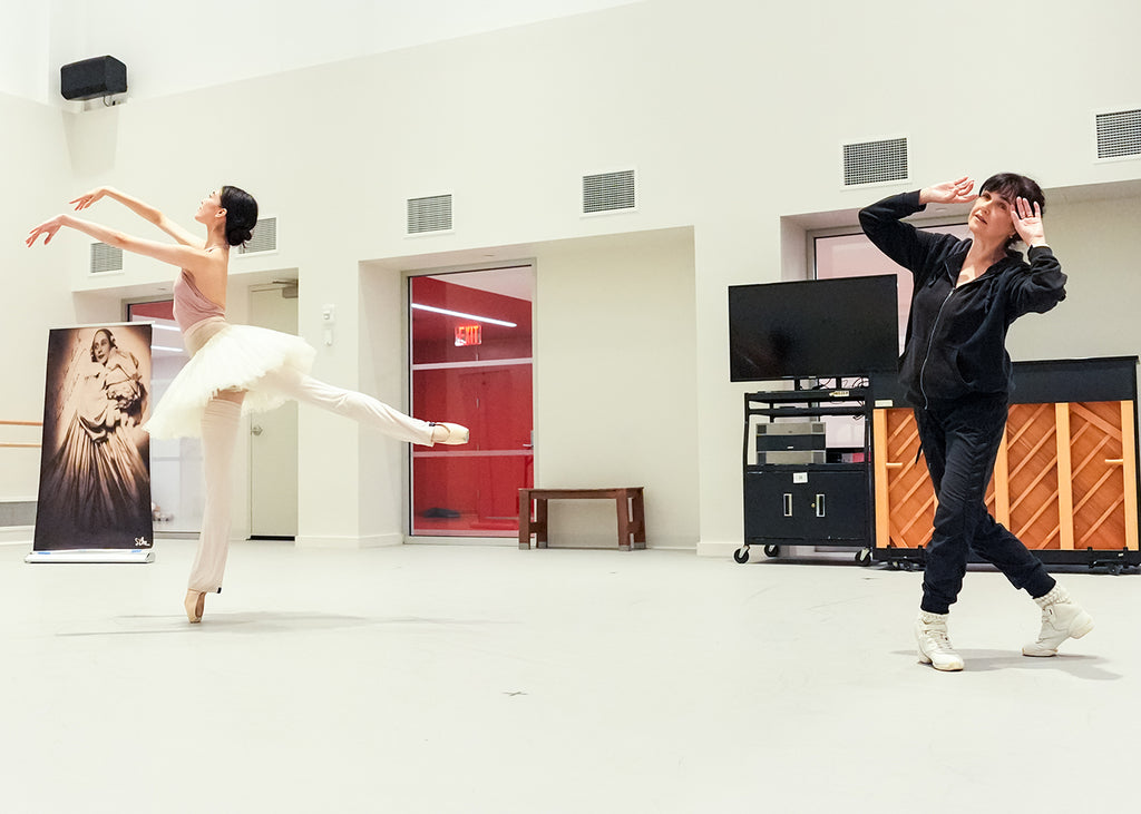 Chloe Misseldine rehearsing with Isabelle Fokine for “Legendary Women.” Photograph courtesy of the artists
