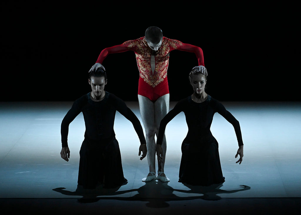 Claire Lonchampt, Hugo Layer, and Mickaël Conte in “L'Oiseau de feu” by Thierry Malandain. Photograph by Olivier Houeix