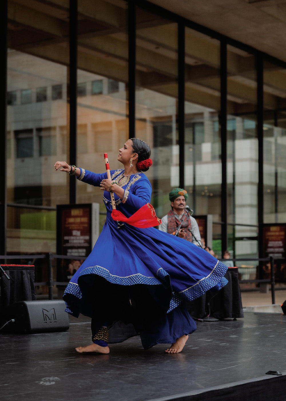Tarini Tripathi and SAZ trio in “Inayat: A Duet for Four.” Photograph by Lawrence Sumulong