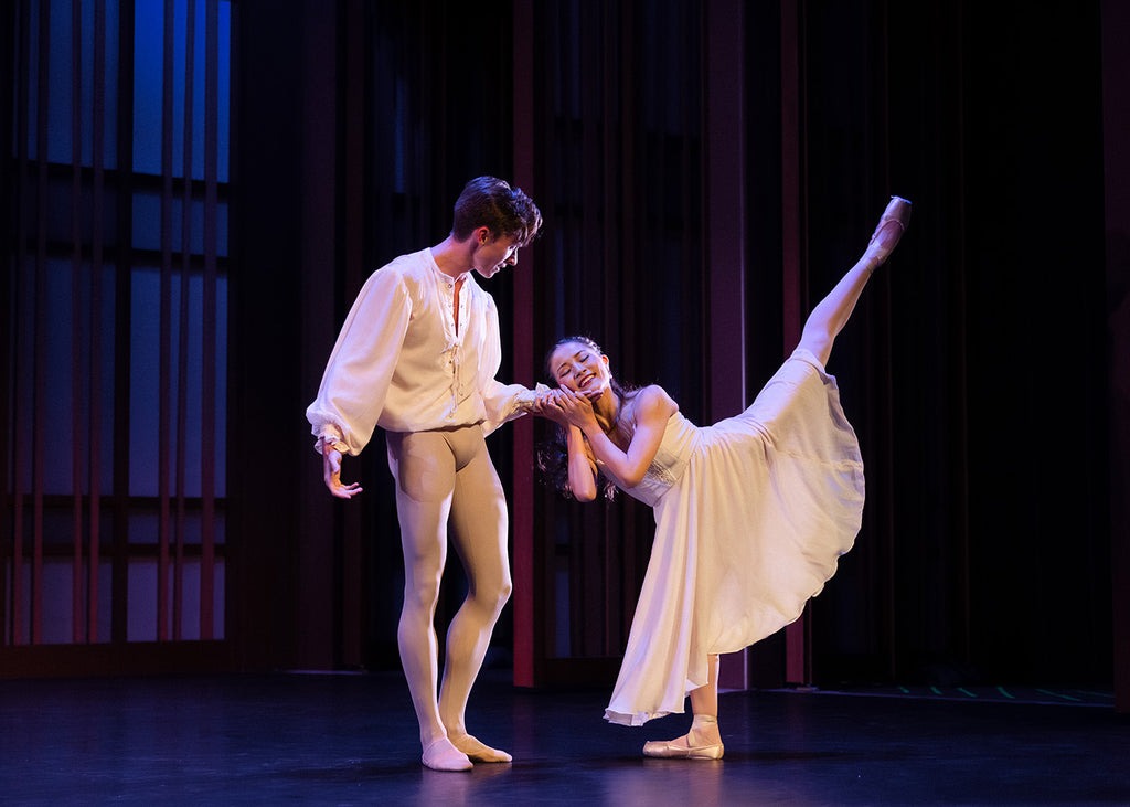 Rieko Hatato and Gabriel Wright in “Romeo and Juliet Pas de Deux” by Andrea Schermoly. Photograph by Hannah Cox