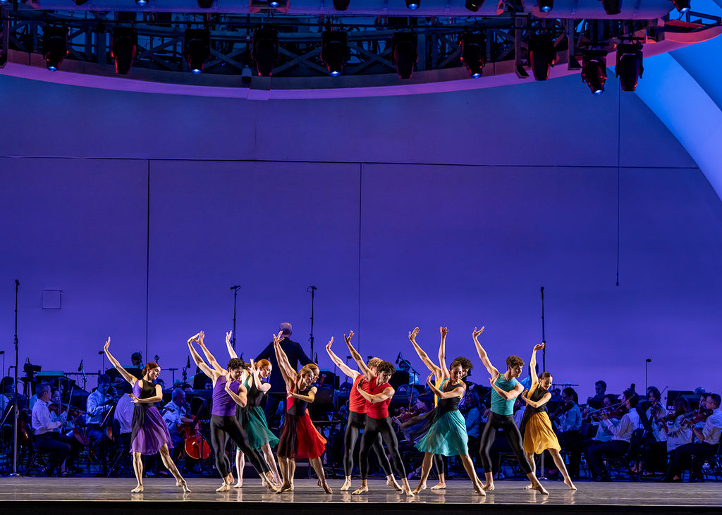 Los Angeles Ballet in “Kauyumari” by Melissa Barak with the Los Angeles Philharmonic. Photograph by Cheryl Mann
