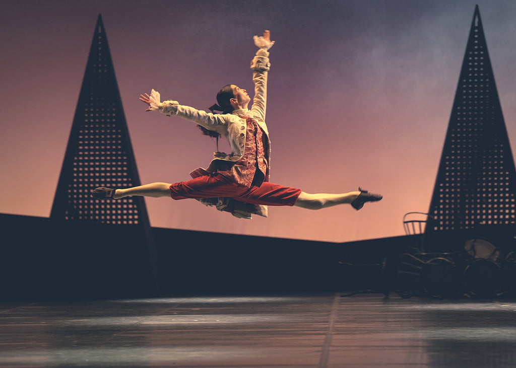 Hannah O'Neill in “Le Parc” by Angelin Preljocaj. Photograph by Maria-Helena Buckley | OnP