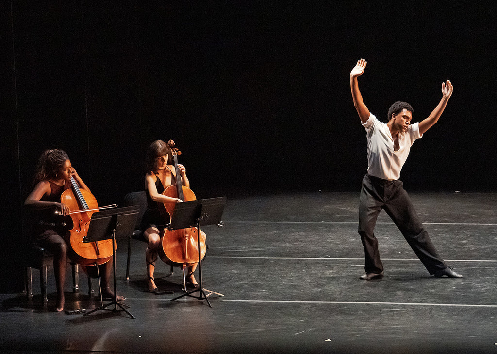 Victor Abreu in “Sonata for Two Cellos” by José Limón. Photograph by Steven Pisano 