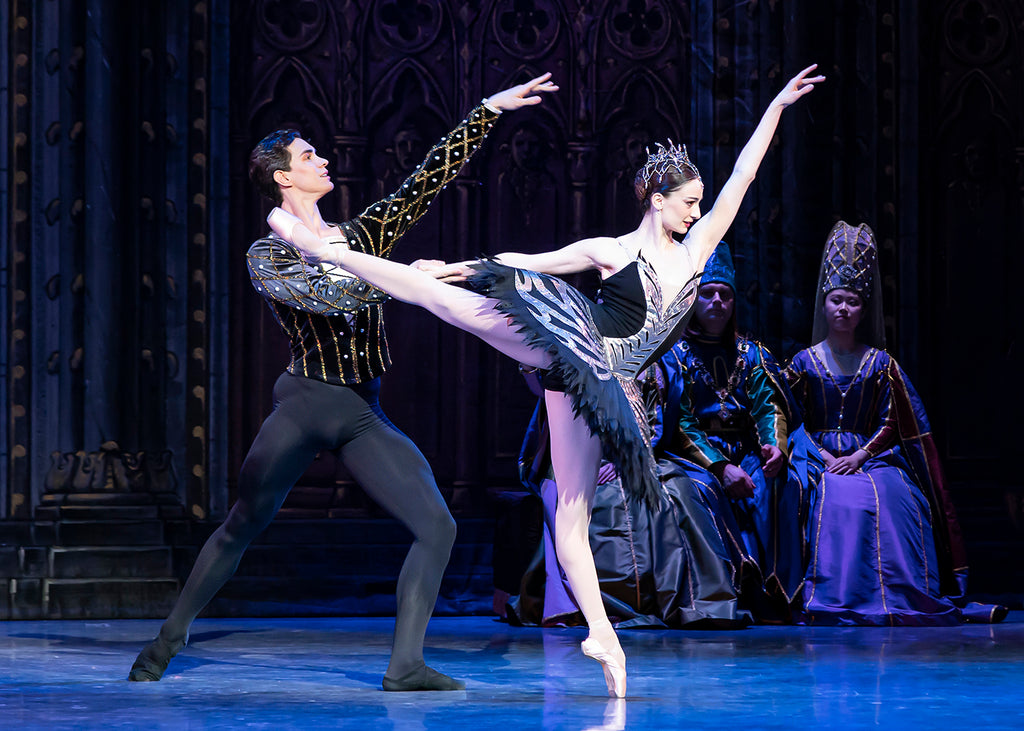 Nino Samadashvili and Marcelo Soares in "Swan Lake" by the State Ballet of Georgia, 2026. Photograph by Besik Mchedlishvili