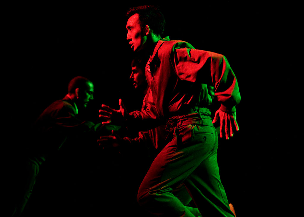 Rambert in “Hop(e)storm” by (La)Horde. Photograph by Hugo Glendinning